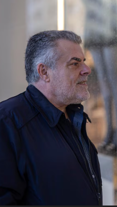 <em><strong>Carlos P.</strong></em>